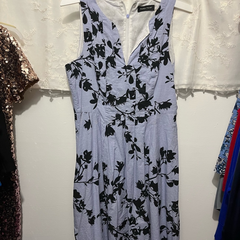 Ivanka Trump sleeveless dress 12